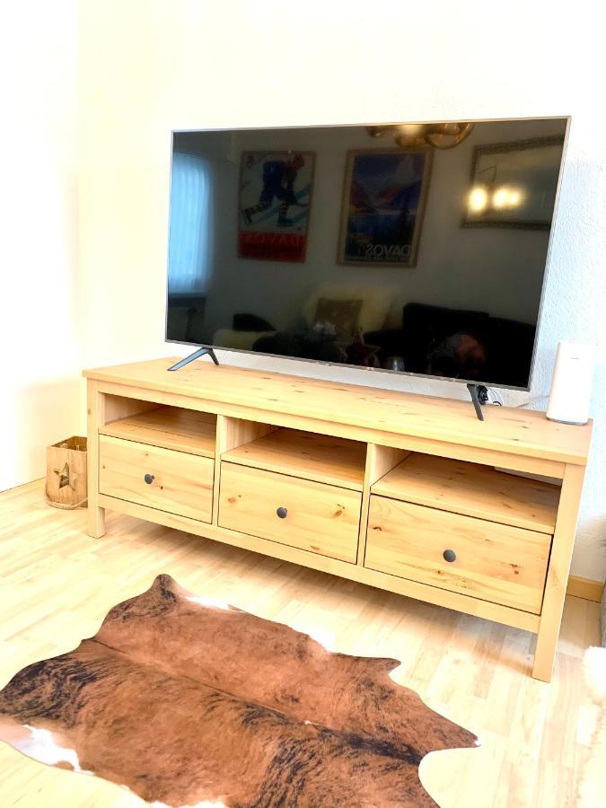 Holiday Apartment Bolgen - Close To Everything! Bolgen, Jakobshorn, Bus Stop, Train Station, Supermarket, Ski School, Ski Rentals, Restaurants And More! Davos Extérieur photo
