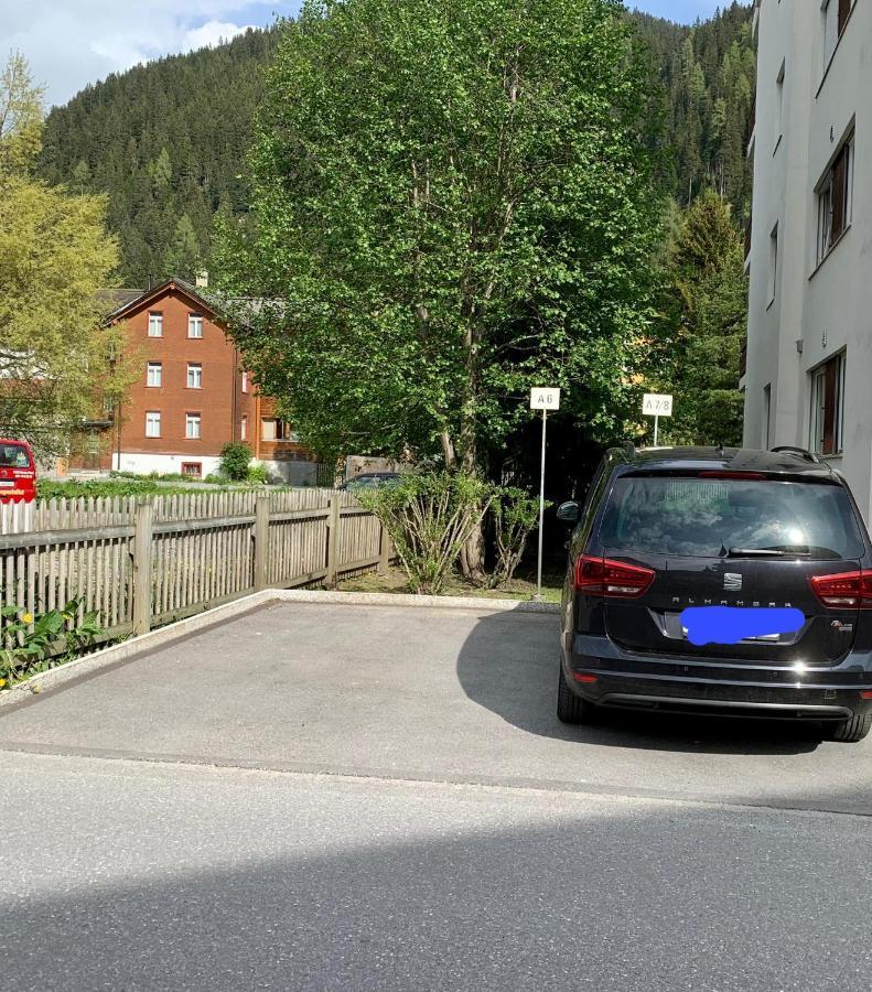 Holiday Apartment Bolgen - Close To Everything! Bolgen, Jakobshorn, Bus Stop, Train Station, Supermarket, Ski School, Ski Rentals, Restaurants And More! Davos Extérieur photo